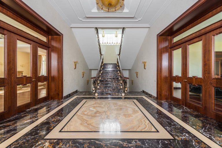 Lavish Properties in Miami